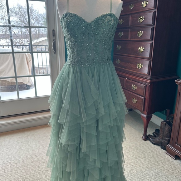 Windsor Dresses & Skirts - Windsor Light Green Mesh Overlay Dress